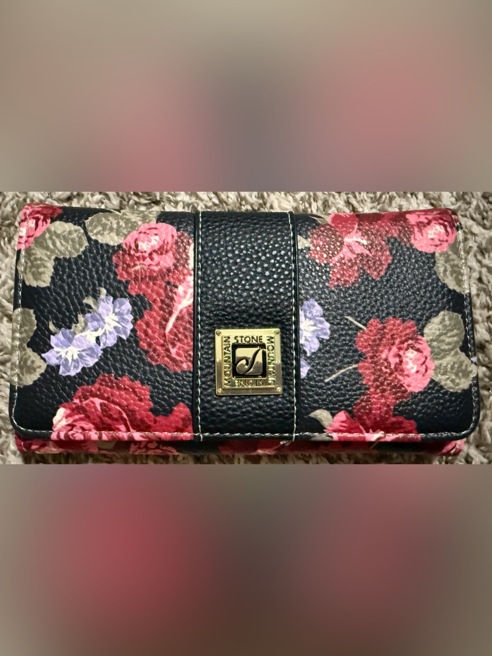 Stone Mountain Rose Bloom Black Floral Pebbled Leather Wallet 7 x 4"